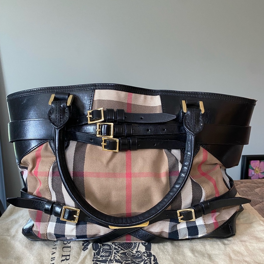 Burberry Tote Bag | Authentic
